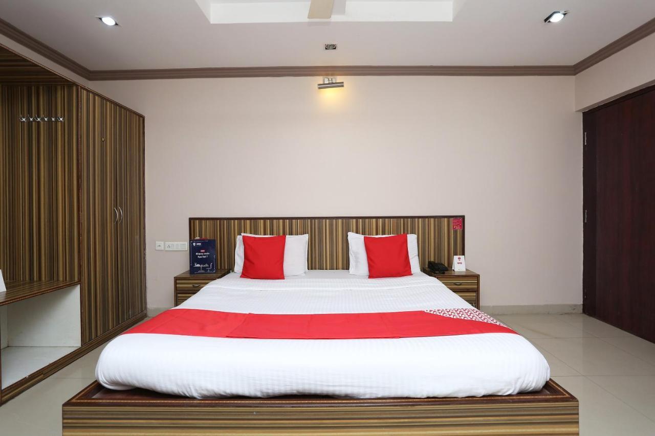 Hotel Oyo 3881 Venus Nxt Bhubaneswar Exterior foto